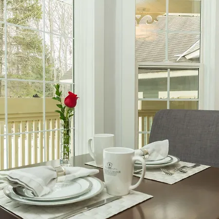Craigleith Manor Bed & Breakfast-3